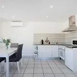 Apartment Let The Sun In - Walking To The By Algarve Dream Holidays Albufeira